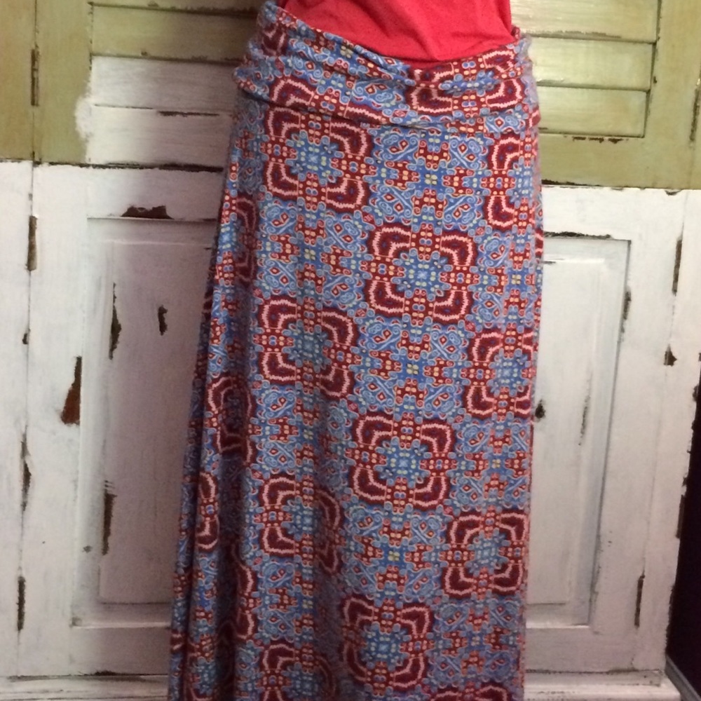 Maxi skirt